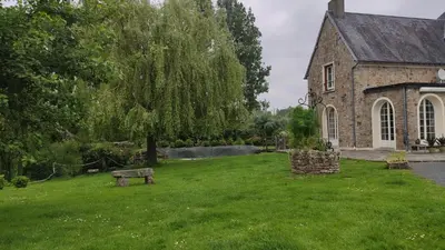 Jardin de l'établissement Right between two coast lines