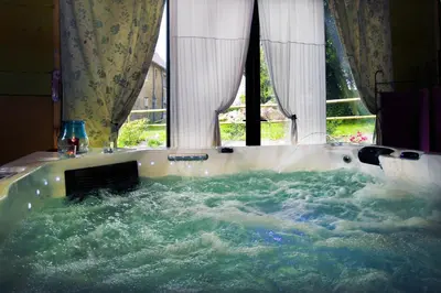 Plan de l'établissement Naturally-Calm - Vue Montagne jaccuzzi sauna