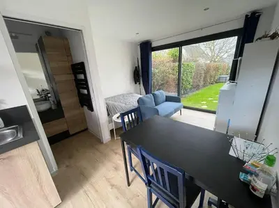 Cuisine ou kitchenette dans l'établissement Studio situé entre Caen & Bayeux et la mer