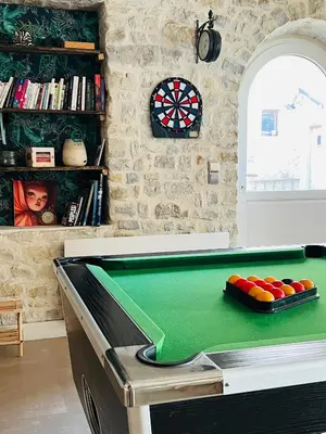 Billard dans l'établissement La Cidrerie d Antan