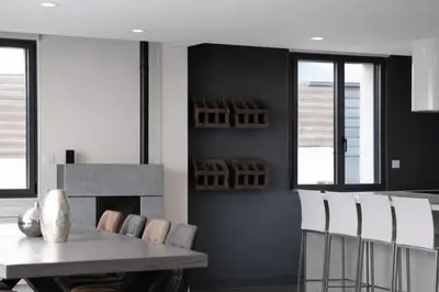 Cuisine ou kitchenette dans l'établissement Dauphin