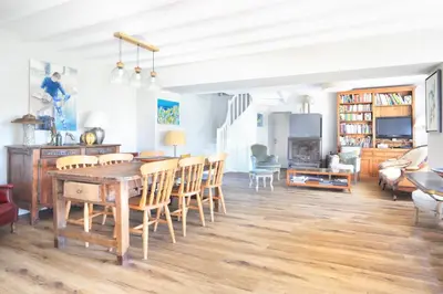 Coin salon dans l'établissement Le Cottage des Pêcheurs - Charmante Maison pour 6