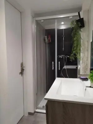Salle de bains dans l'établissement Hortensia