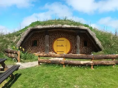 Plan de l'établissement Hobbit Mont Saint Michel Castel Brandy