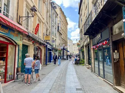 Clients de l'établissement Le Cordelier - Hypercentre - Quartier Historique