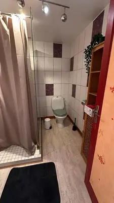 Salle de bains dans l'établissement Domaine Les Fontaines
