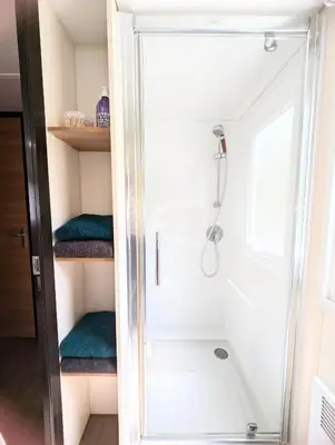 Salle de bains dans l'établissement gite la campagne doré