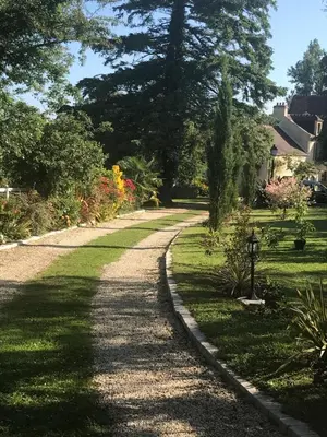 Jardin de l'établissement Chambres d'hôtes de la baie
