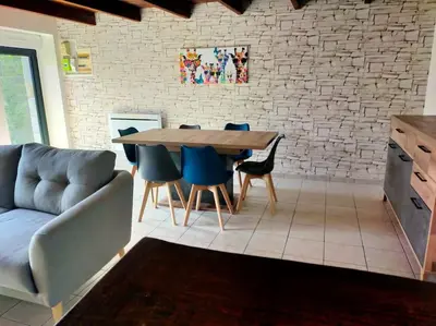 Coin salon dans l'établissement Maison au calme bord de mer