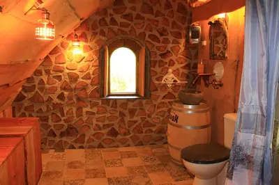 Salle de bains dans l'établissement Bois de bouc