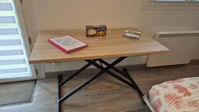 Bibliothèque dans l'appartement