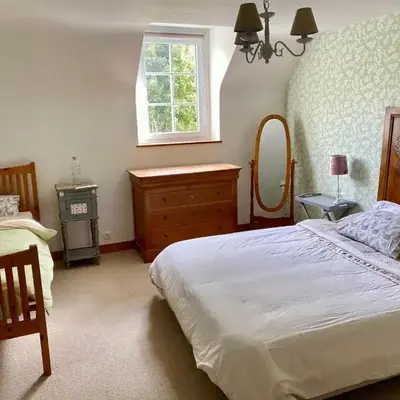 Chambre de Rose - Le Refuge des Parachutistes - en bordure du marais