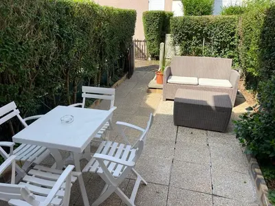 Jardin de l'établissement 