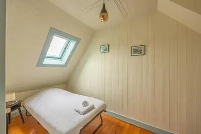 Spa ou équipements de bien-être de l'établissement Les Colibris maison en centre-ville