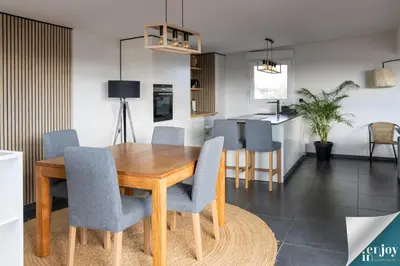 Cuisine ou kitchenette dans l'établissement Logis Lina