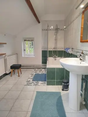 Salle de bains dans l'établissement Maison de charme