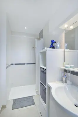 Salle de bains dans l'établissement Le Gîte des Tadornes - Pavillon à 5mn de la plage