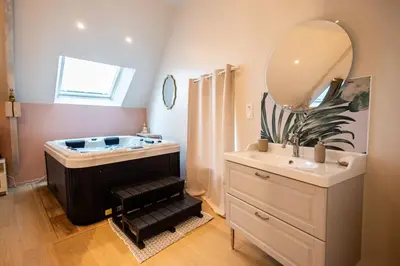 Plan de l'établissement Le Cocon chambre avec Jacuzzi privatif Normandie