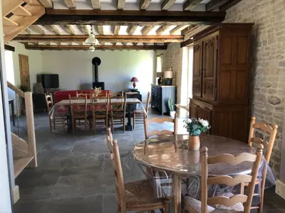 Télévision ou salle de divertissement dans l'établissement Maison Pearson-Juno Beach