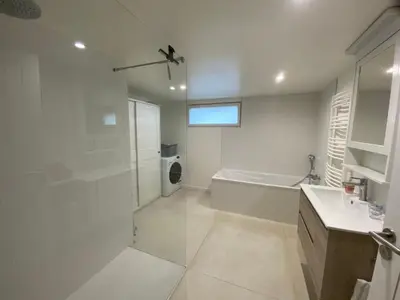 Salle de bains dans l'établissement Maison de famille- vue sur mer - 6 à 8 personnes