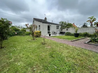 Jardin de l'établissement Maison proche des plages du DDay
