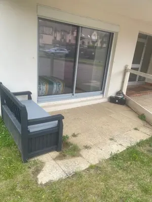 Jardin de l'établissement Apparemment front de mer