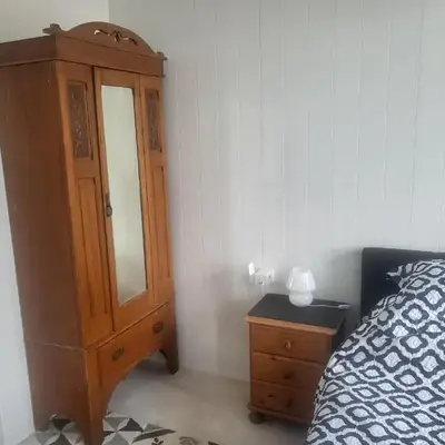 Number 17 B&B