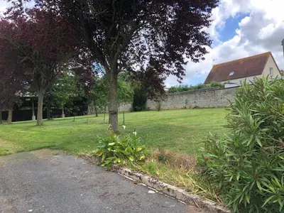 Jardin de l'établissement Maison à la campagne