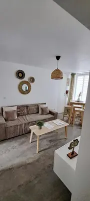 Coin salon dans l'établissement Le balinais , en hyper centre rue au calme avec parking