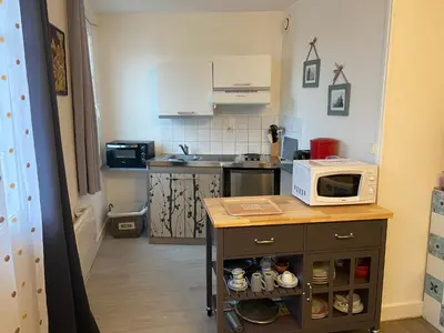 Cuisine ou kitchenette dans l'établissement Claids coutainville