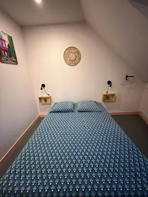 Un ou plusieurs lits dans un hébergement de l'établissement les moulins - chambre 2