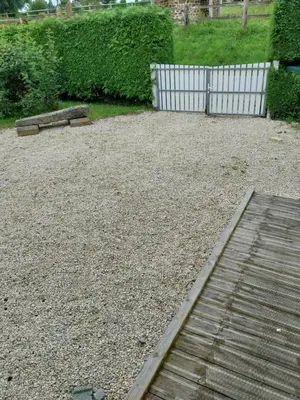 Jardin de l'établissement gîte La Saulnerie