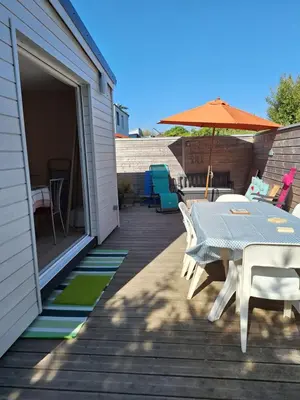 Terrasse ou espace extérieur de l'établissement Romanjo