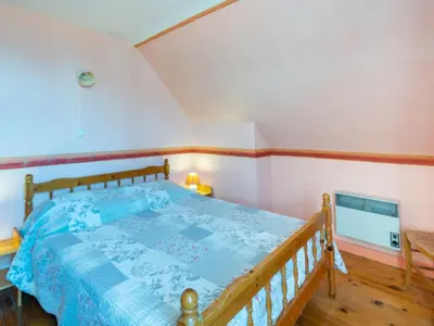 Un ou plusieurs lits dans un hébergement de l'établissement Holiday Home Villa la Fourmi by Interhome