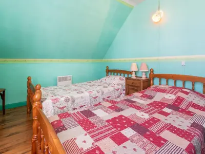 Un ou plusieurs lits dans un hébergement de l'établissement Holiday Home Villa la Fourmi by Interhome