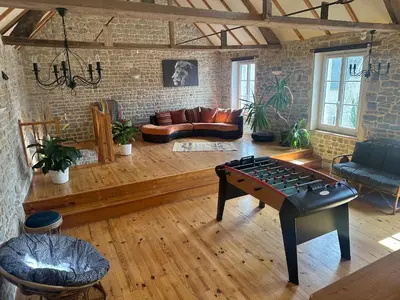 Coin salon dans l'établissement Entre pierres & mer