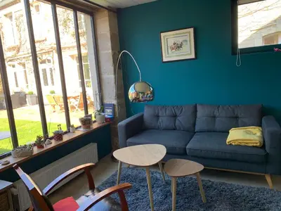 Coin salon dans l'établissement Gite du point du jour - Prêt de velos