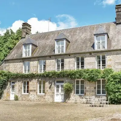 Amazing Home In St Clément Rancoudray