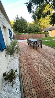 Jardin de l'établissement Cottage, L étrille, WIFI gratuit, proche de la mer, jardin, terrasse
