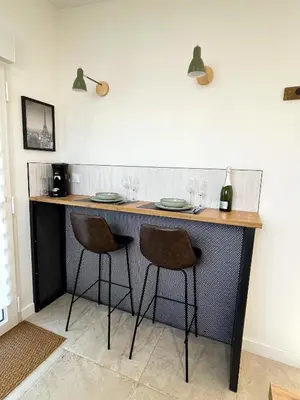 Plan de l'établissement Studio moderne - BELLE AURA