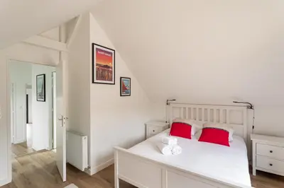Un ou plusieurs lits dans un hébergement de l'établissement Le Cap Catamaran - Maison pour 6p à Cancale