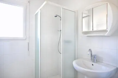 Salle de bains dans l'établissement Les PerceNeige - Maison 85 m² à Port-Bail-Sur-Mer