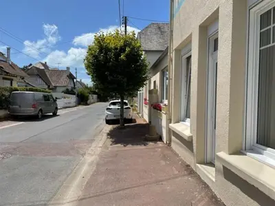 Quartier de la villa ou autre quartier proche