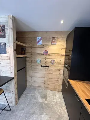 Cuisine ou kitchenette dans l'établissement Le tilou