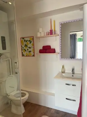 Salle de bains dans l'établissement Appartements - Riva Bella