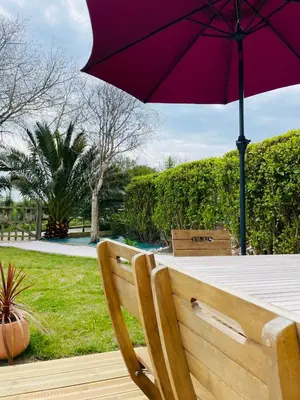 Jardin de l'établissement La Maison Entre Terre & Mer