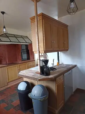 Cuisine ou kitchenette dans l'établissement gite familiale