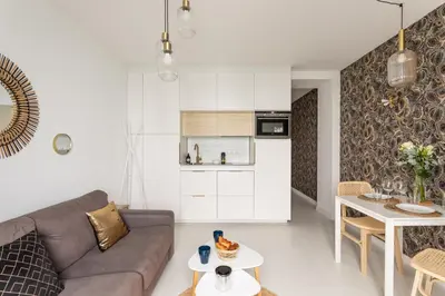 Cuisine ou kitchenette dans l'établissement Ty Peskaiden 1 - à Cancale vue mer
