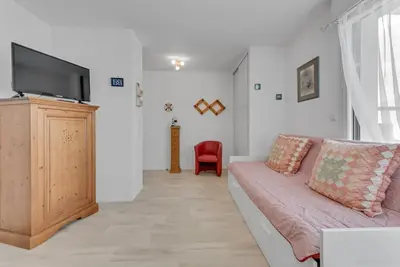 Télévision ou salle de divertissement dans l'établissement Retraite Paisible à Dives sur Mer pour 4 pers