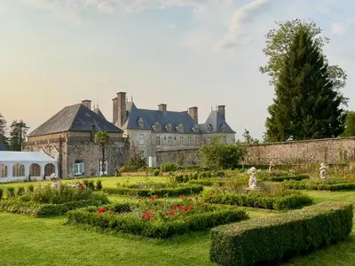 Jardin de l'établissement Les Communs de Chiffrevast